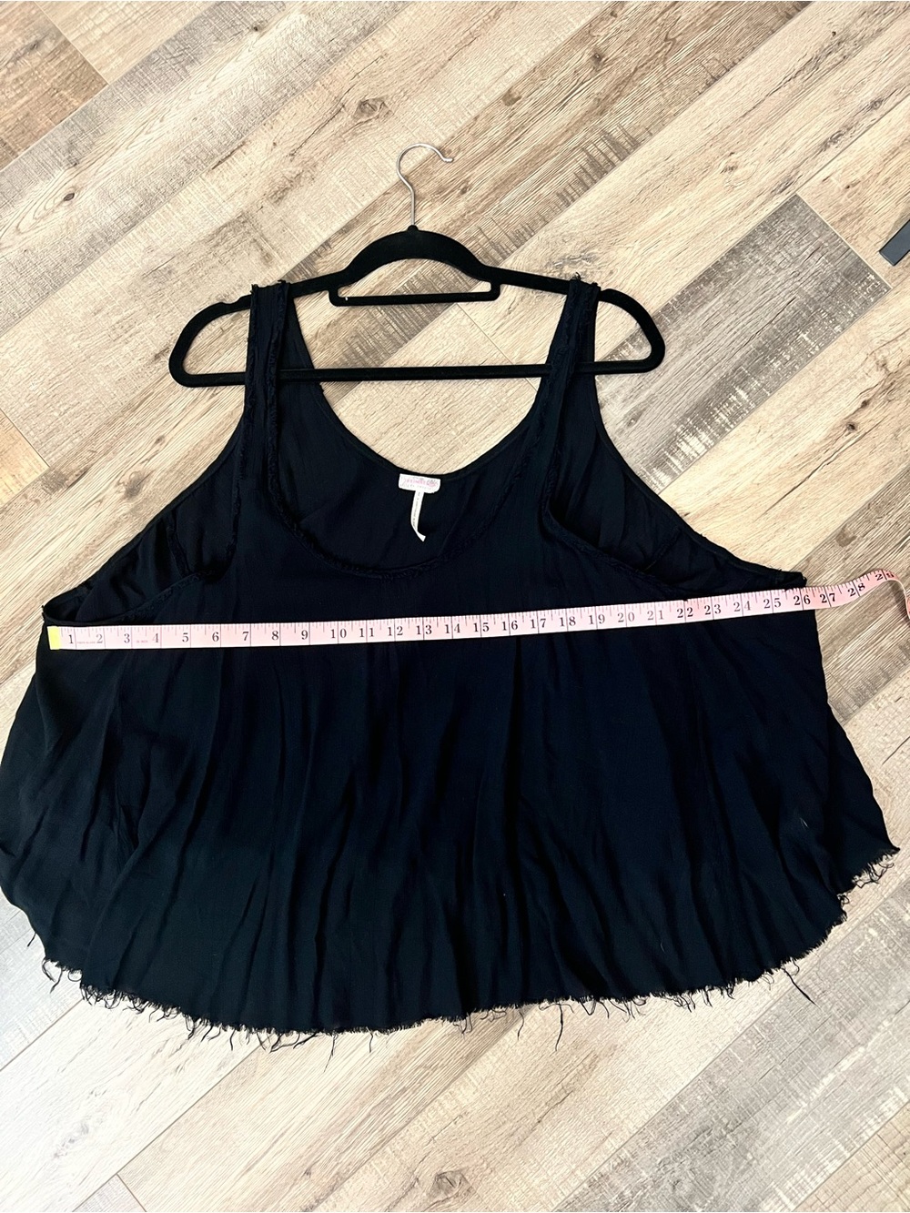Free People Black Flowing Sleeveless Scoop Tank-perfect layering piece! - Picture 4 of 6